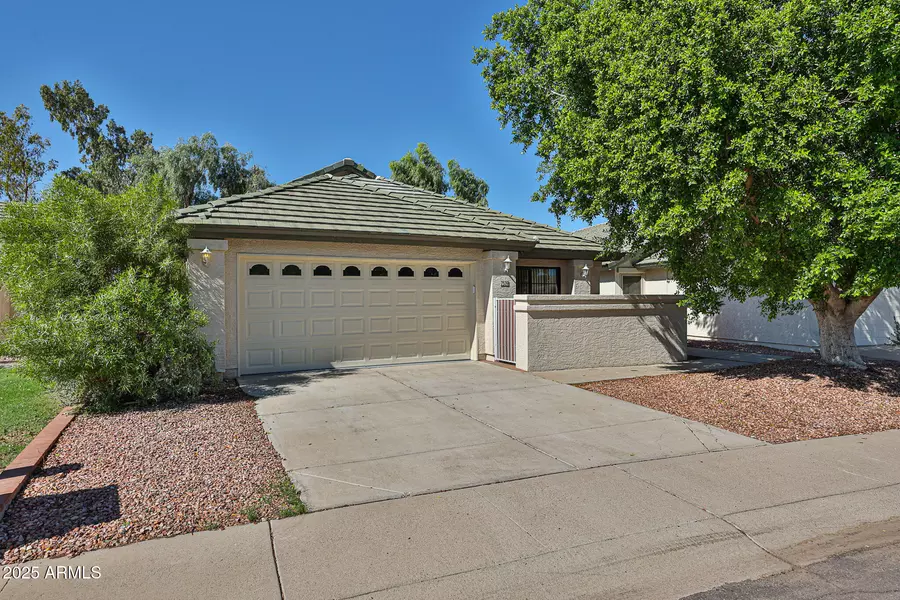 7539 W SEQUOIA Drive, Glendale, AZ 85308