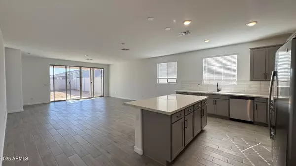 Waddell, AZ 85355,15751 W CAMDEN Avenue