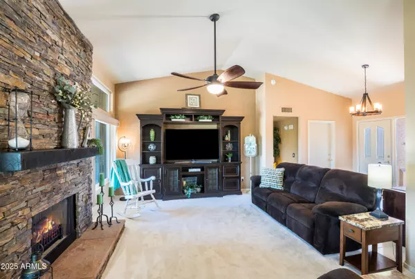 Chandler, AZ 85249,1542 E PALM BEACH Drive