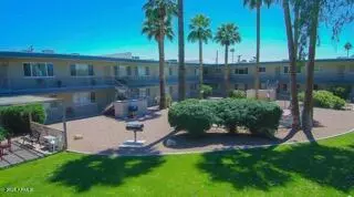 1111 E TURNEY Avenue #28, Phoenix, AZ 85014