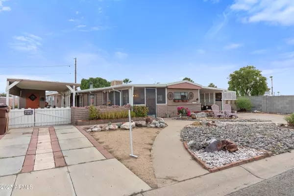 10879 W SACK Drive, Peoria, AZ 85373