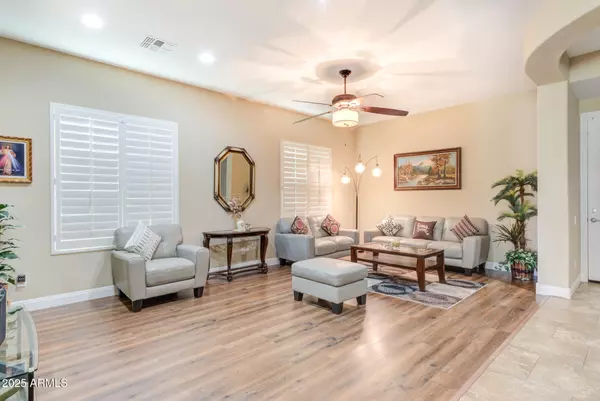 Gilbert, AZ 85297,3016 E Maplewood Street