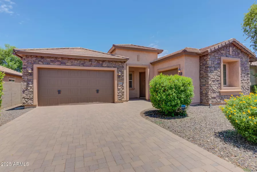 3016 E Maplewood Street, Gilbert, AZ 85297