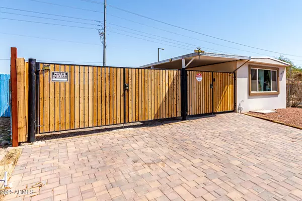 Goodyear, AZ 85395,18110 W LYNWOOD Street