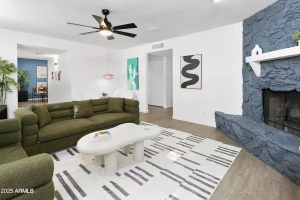 Tempe, AZ 85282,1098 E FREMONT Drive