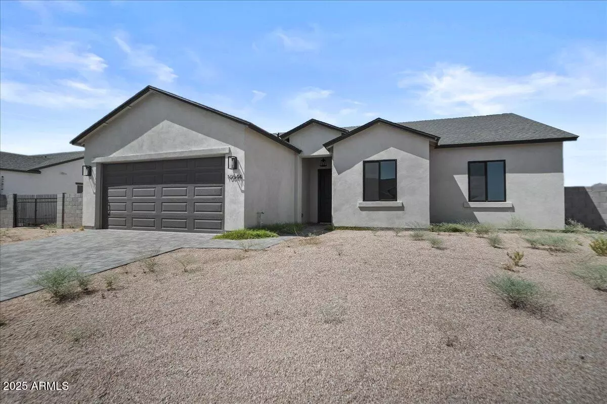 Apache Junction, AZ 85120,10544 E Baltimore Street