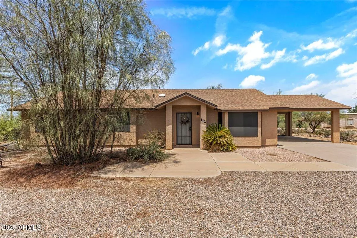 Safford, AZ 85546,112 W SADDLE Drive