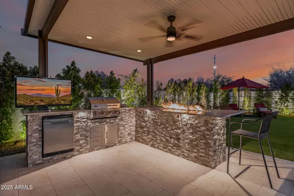 Scottsdale, AZ 85254,5119 E WOODRIDGE Drive