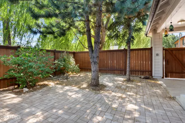 Flagstaff, AZ 86005,218 E MOHAWK Drive