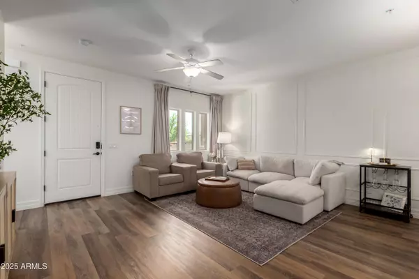 Mesa, AZ 85212,2821 S SKYLINE Drive #127