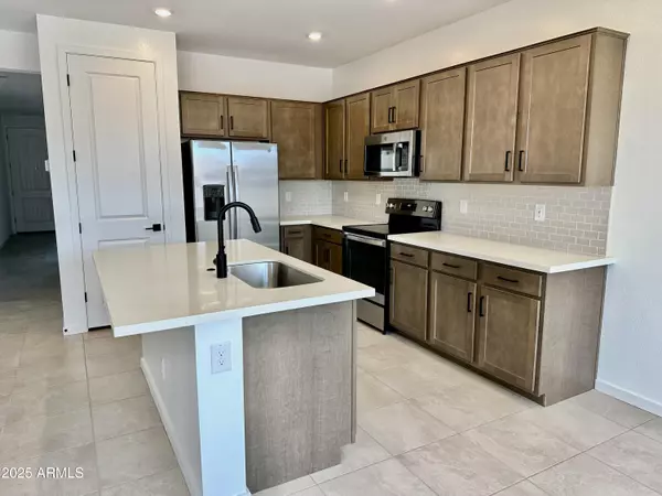 Buckeye, AZ 85326,25253 W HIDALGO Avenue