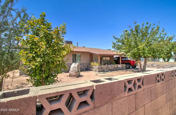 Phoenix, AZ 85041,5244 S 18TH Avenue