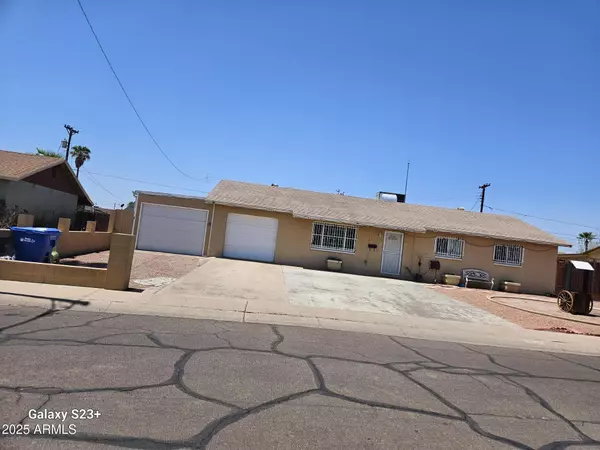 Phoenix, AZ 85019,3020 N 40TH Avenue