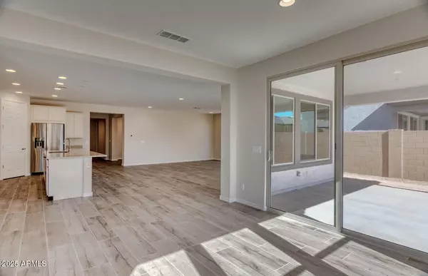 Buckeye, AZ 85396,26035 W QUAIL Avenue