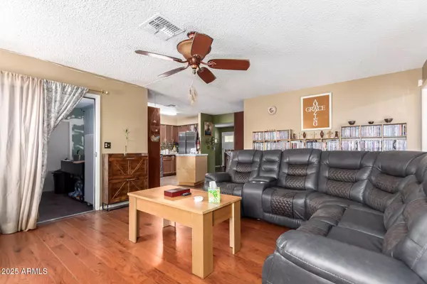 Peoria, AZ 85345,9672 N 72ND Avenue