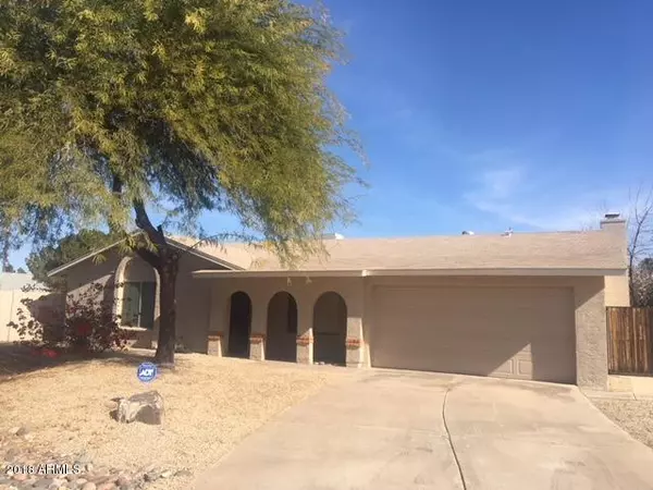 2339 S DAVIS Circle, Mesa, AZ 85210