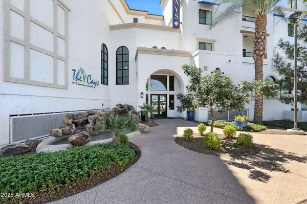 2511 W QUEEN CREEK Road #205, Chandler, AZ 85248