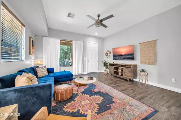 Scottsdale, AZ 85260,9551 E REDFIELD Road #1068
