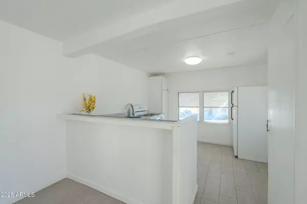 Cottonwood, AZ 86326,325 W State Route 89A -- #15