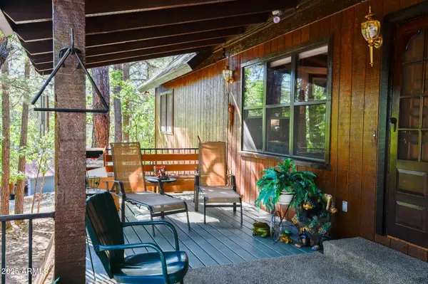 1018 REATA Pass, Happy Jack, AZ 86024