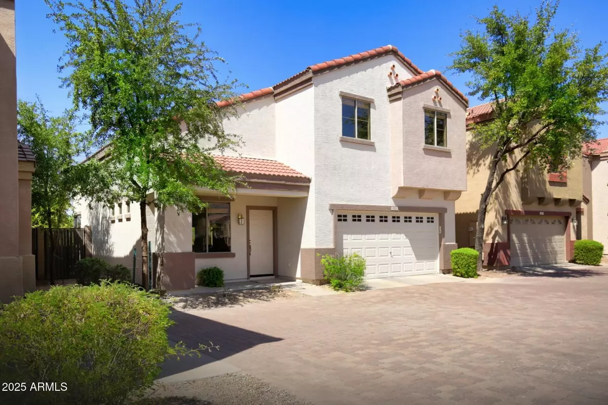 Phoenix, AZ 85042,1352 E DUNBAR Drive