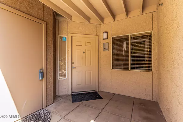 Gilbert, AZ 85233,1295 N ASH Street #714
