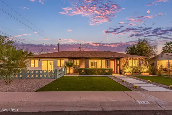 Phoenix, AZ 85016,1745 E SAN JUAN Avenue