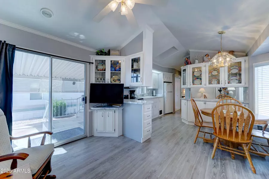 111 S GREENFIELD Road #417, Mesa, AZ 85206