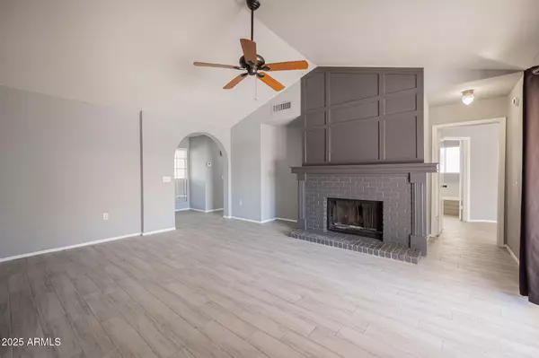 Glendale, AZ 85303,6871 N 78TH Avenue