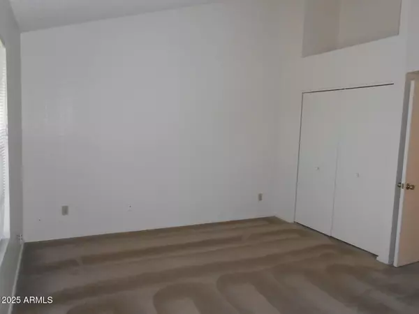 Peoria, AZ 85381,7905 W Thunderbird Drive #307