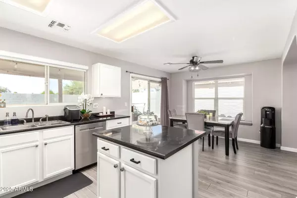 Mesa, AZ 85212,8112 E OLLA Avenue