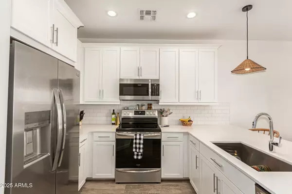 4648 S GLACIER --, Mesa, AZ 85212