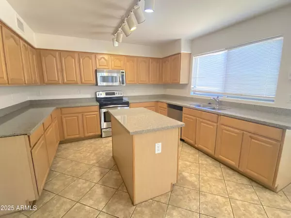 San Tan Valley, AZ 85144,2036 W QUICK DRAW Way