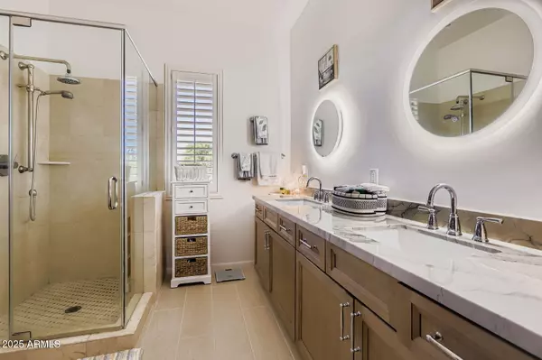 Scottsdale, AZ 85258,7400 E GAINEY CLUB Drive #222