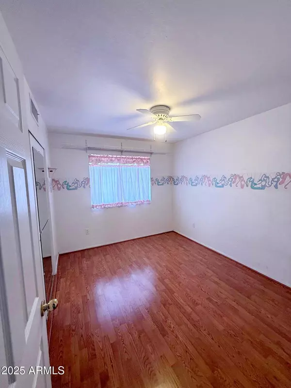Gilbert, AZ 85234,522 N COBBLESTONE Street