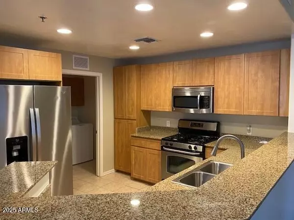 Phoenix, AZ 85003,16 W Encanto Boulevard #102