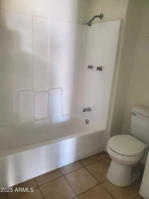 Phoenix, AZ 85040,846 E WIER Avenue #5