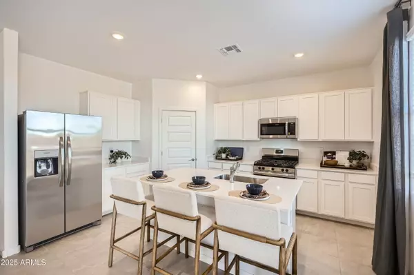 San Tan Valley, AZ 85143,4776 E SHASTA Drive