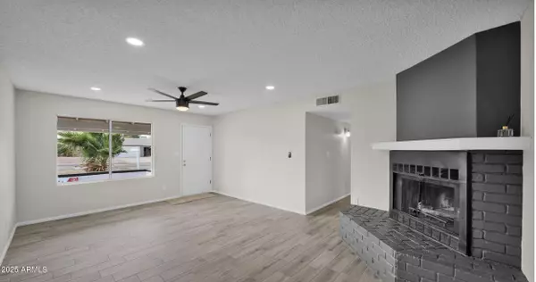 Glendale, AZ 85304,5214 W CHOLLA Street