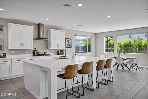 9631 E RAINBOW Avenue, Mesa, AZ 85212