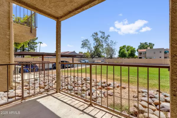 Mesa, AZ 85210,653 W GUADALUPE Road #1117