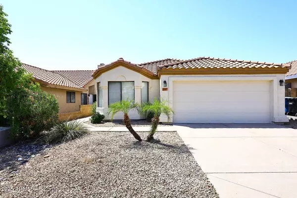 Phoenix, AZ 85024,2303 E Taro Lane