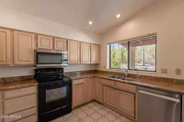 Fountain Hills, AZ 85268,17134 E PARLIN Drive