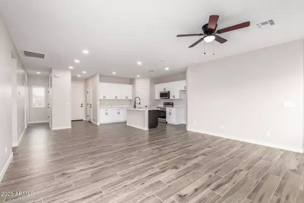 Arizona City, AZ 85123,8724 W REVENTON Drive