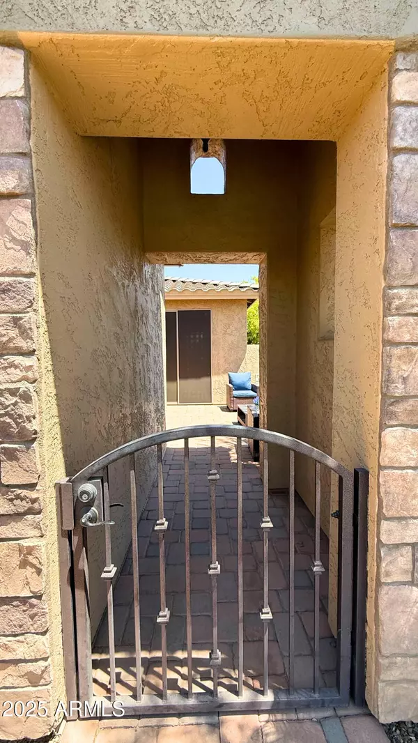 Chandler, AZ 85249,4941 S WHITE Place