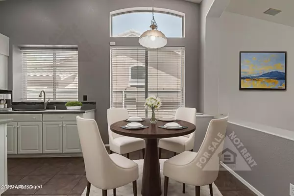 Gilbert, AZ 85296,1335 S LARKSPUR Street