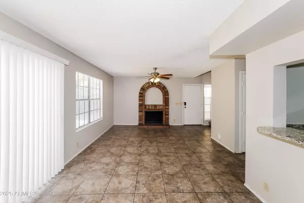 Phoenix, AZ 85053,3724 W CAROL ANN Way