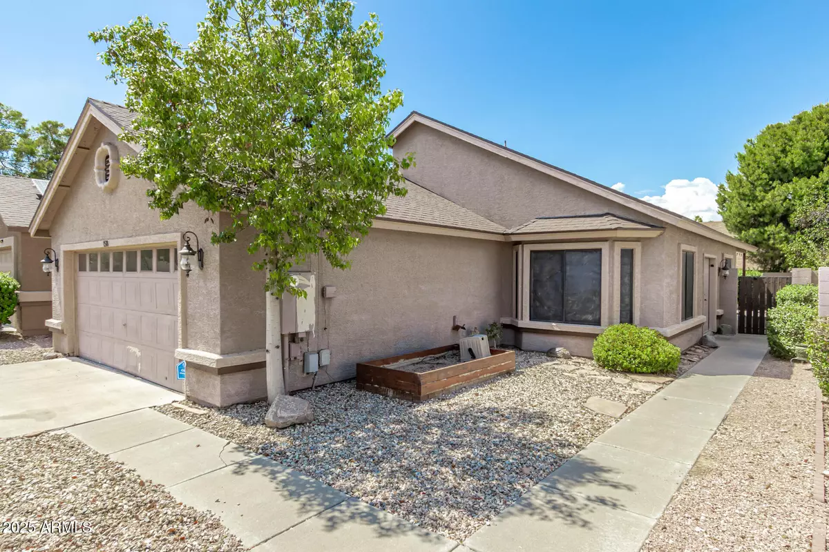 Phoenix, AZ 85024,1518 E ROCKWOOD Drive