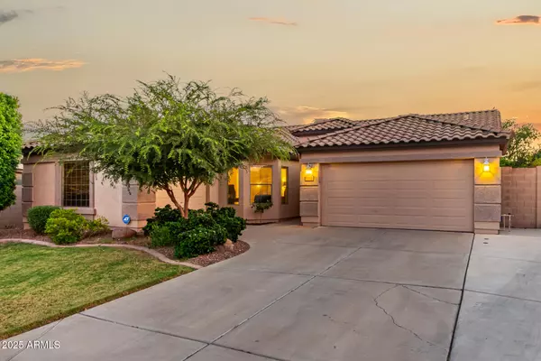 15920 N 174TH Lane, Surprise, AZ 85388