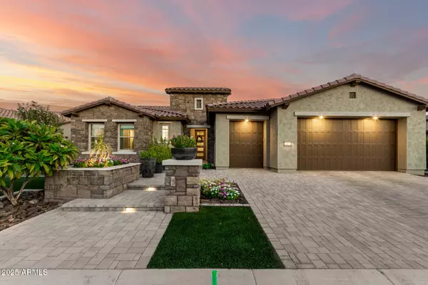 16853 W ROANOKE Avenue, Goodyear, AZ 85395